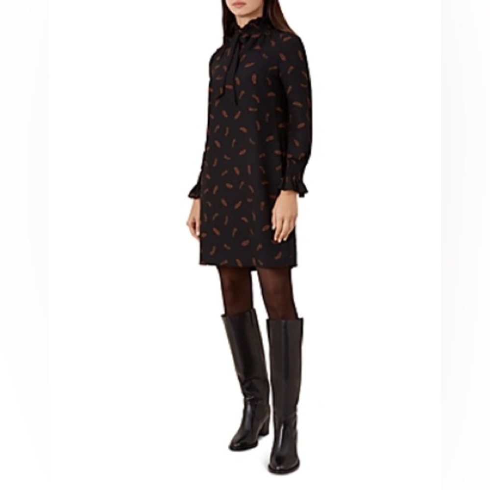 Sophisticated Hobbs shift dress